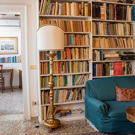 Apartamento Gorgeous Behind St.mark Square Venecia