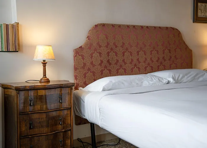 Gorgeous St. Square By Ca-sa Check * 威尼斯