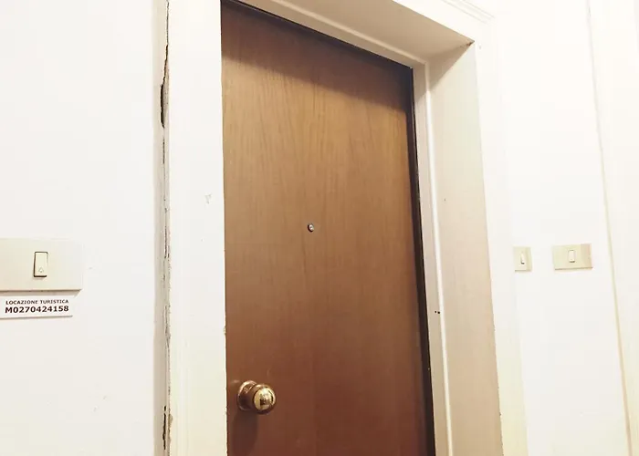 Gorgeous St. Square By Ca-sa Check * Velence