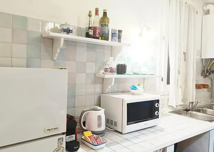 Gorgeous St. Square By Ca-sa Check Velence