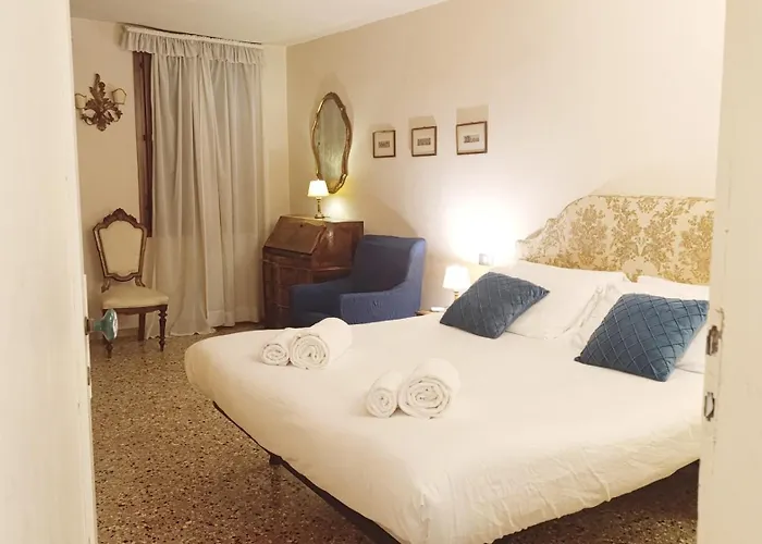 Gorgeous St. Square By Ca-sa Check *