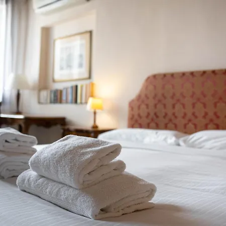 Gorgeous St Square By Ca-sa Check Appartement Venise