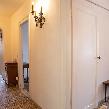 Lejlighed Gorgeous St Square By Ca-sa Check Venedig