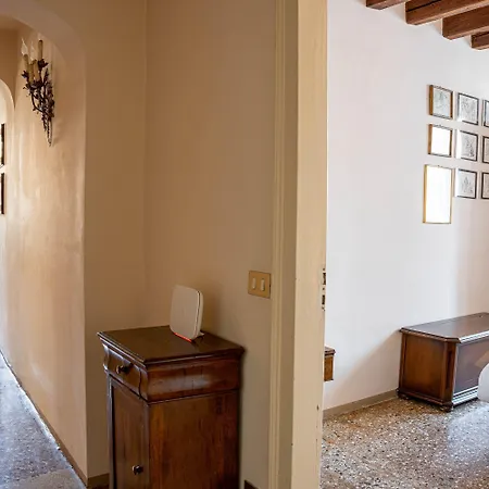 Gorgeous St Square By Ca-sa Check * Venedig