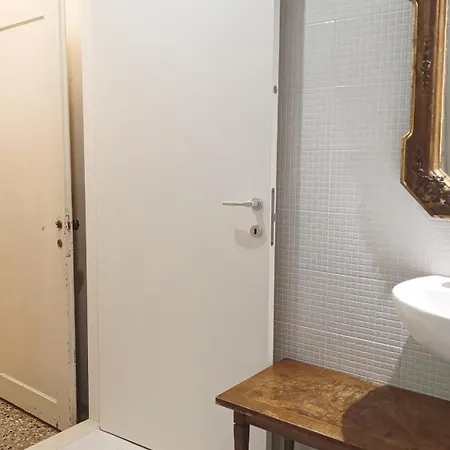 Apartamento Gorgeous St. Square By Ca-sa Check