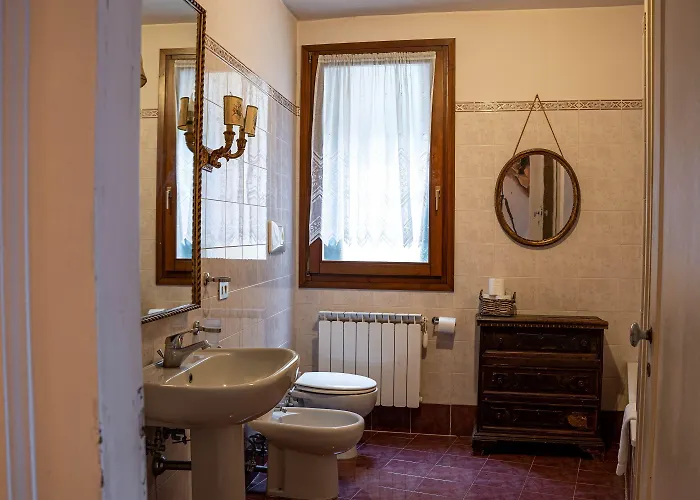 Gorgeous St. Square By Ca-sa Check * Venetië