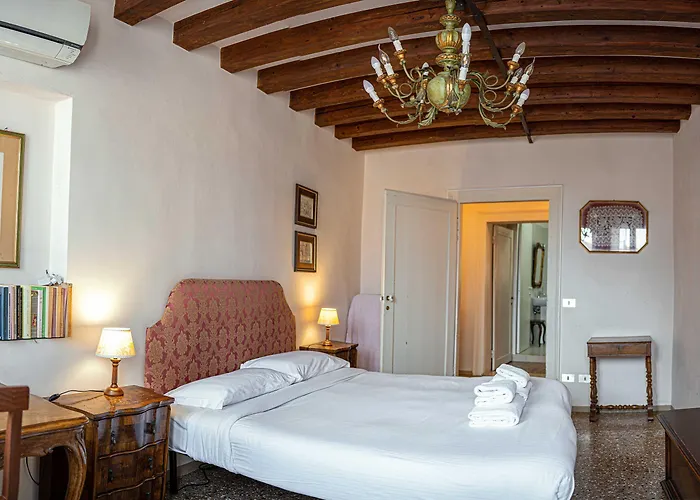 Gorgeous St. Square By Ca-sa Check Appartement *