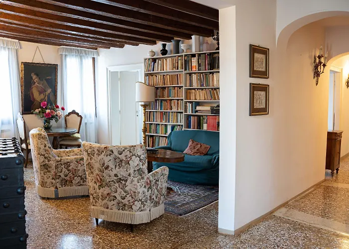 Gorgeous St. Square By Ca-sa Check Venetië